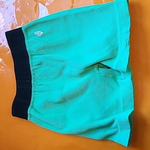 Nwt! Free people movement prajna short hi-rise fresh cut